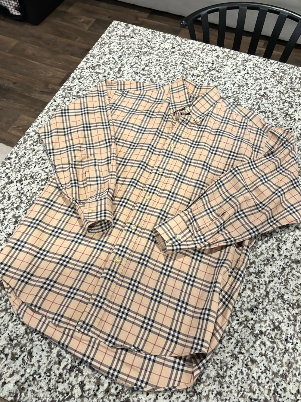 Burberry London Classic Beige Plaid Button-Down - Picture 2 of 5